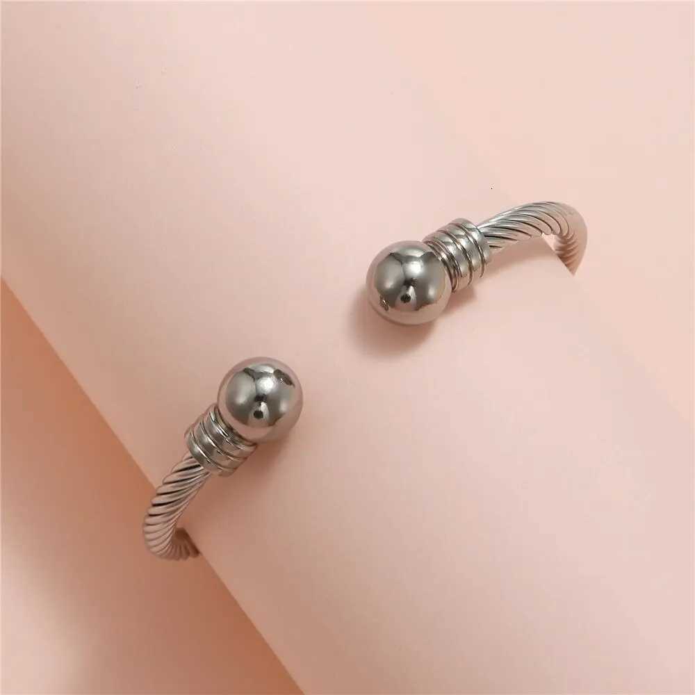 Titanium Stl Charm Ball Open Cuff Bangle For Women No Fade Color Wire Rope Bracelet Fashion Female Wrist Ornament Jewelry Gift C251118