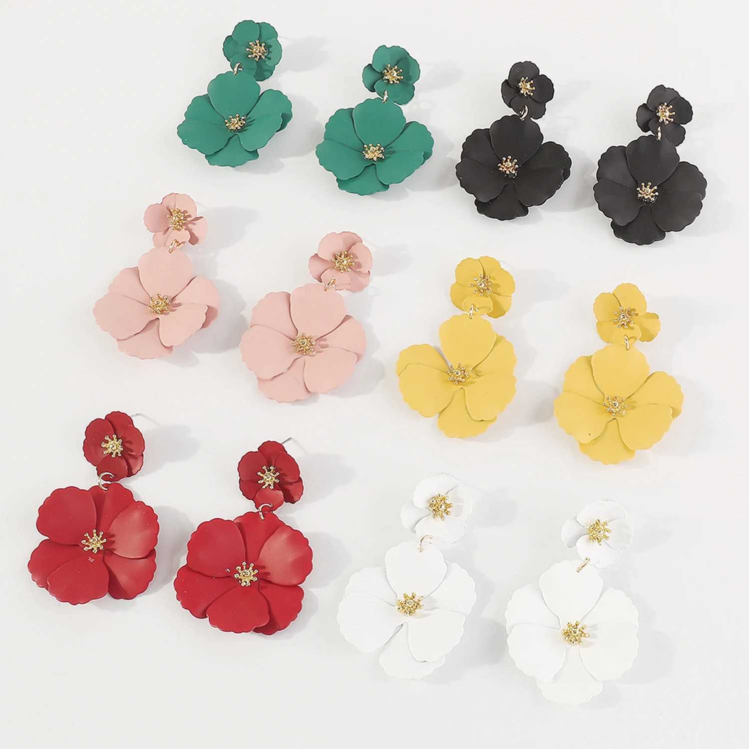 Exaggerated large rose petal metal flower earrings for women Tren charm wedding big drop earrings 2024 fashion jewelry womenXJ250418