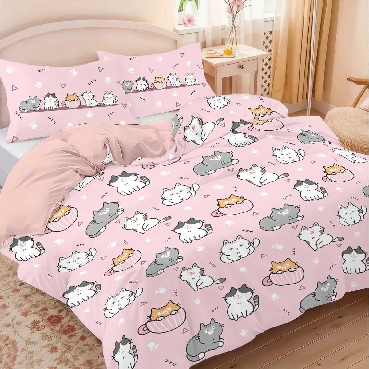 3pcs 1 duvet cover 2 cases coreless pink cute cartoon cat element printed bedding set soft and comfortableM251118