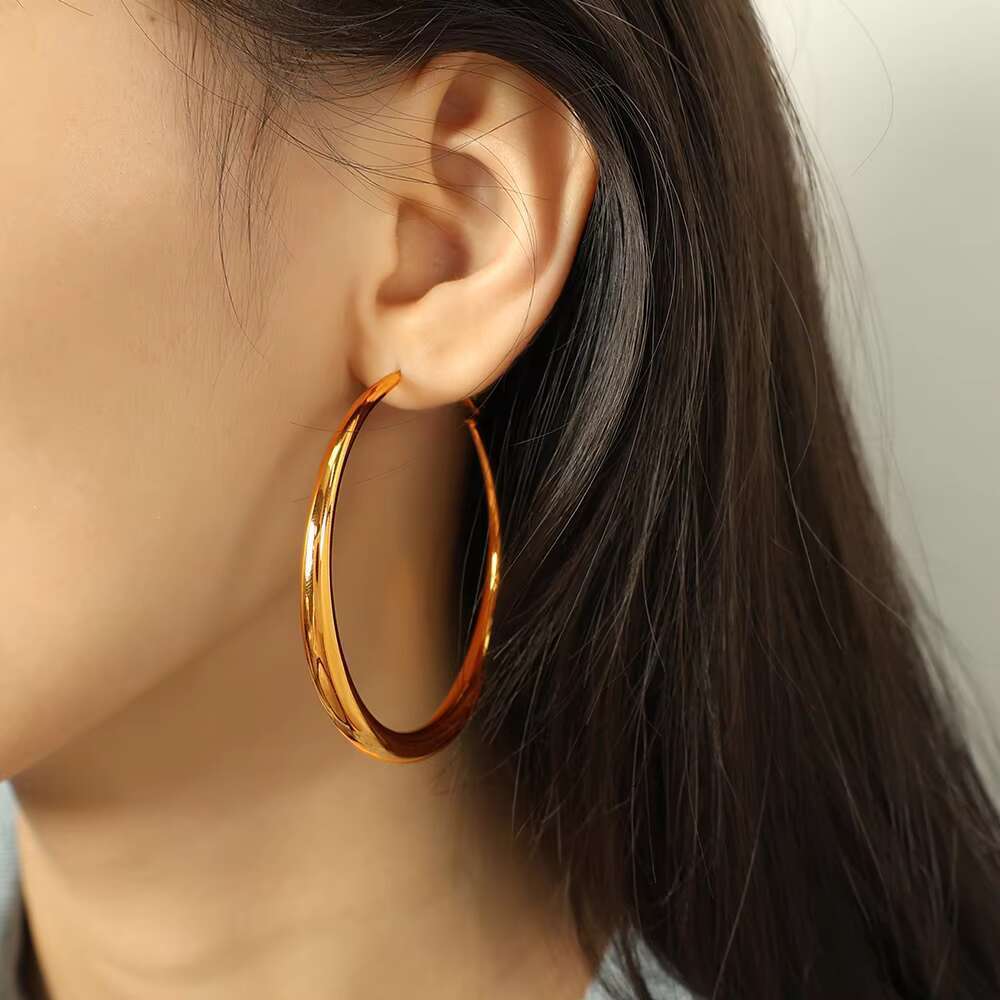 DHcollection Oudiya Jewelry EH02 Thick Large Gold Plated Earrings, New Plain Round Earrings