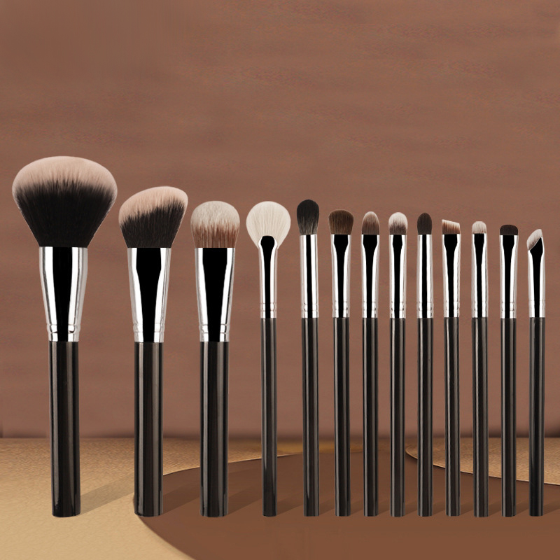 Makeup brush 13 pieces set brush super soft hair ink foundation make-up brush slant head dressing brush set