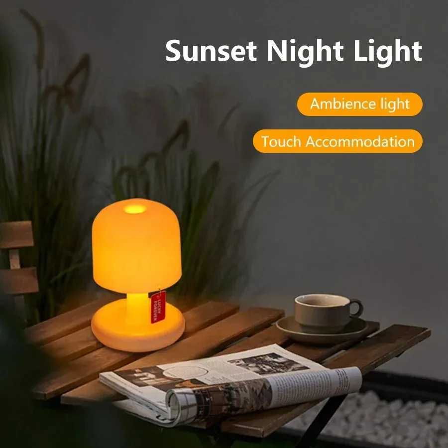 Sunset Night Light Led Table Lamp Mini USB Rechargeable Desk Bedside Bedroom Bar Room Decor Atmosphere Mood Light Minimalist M251118