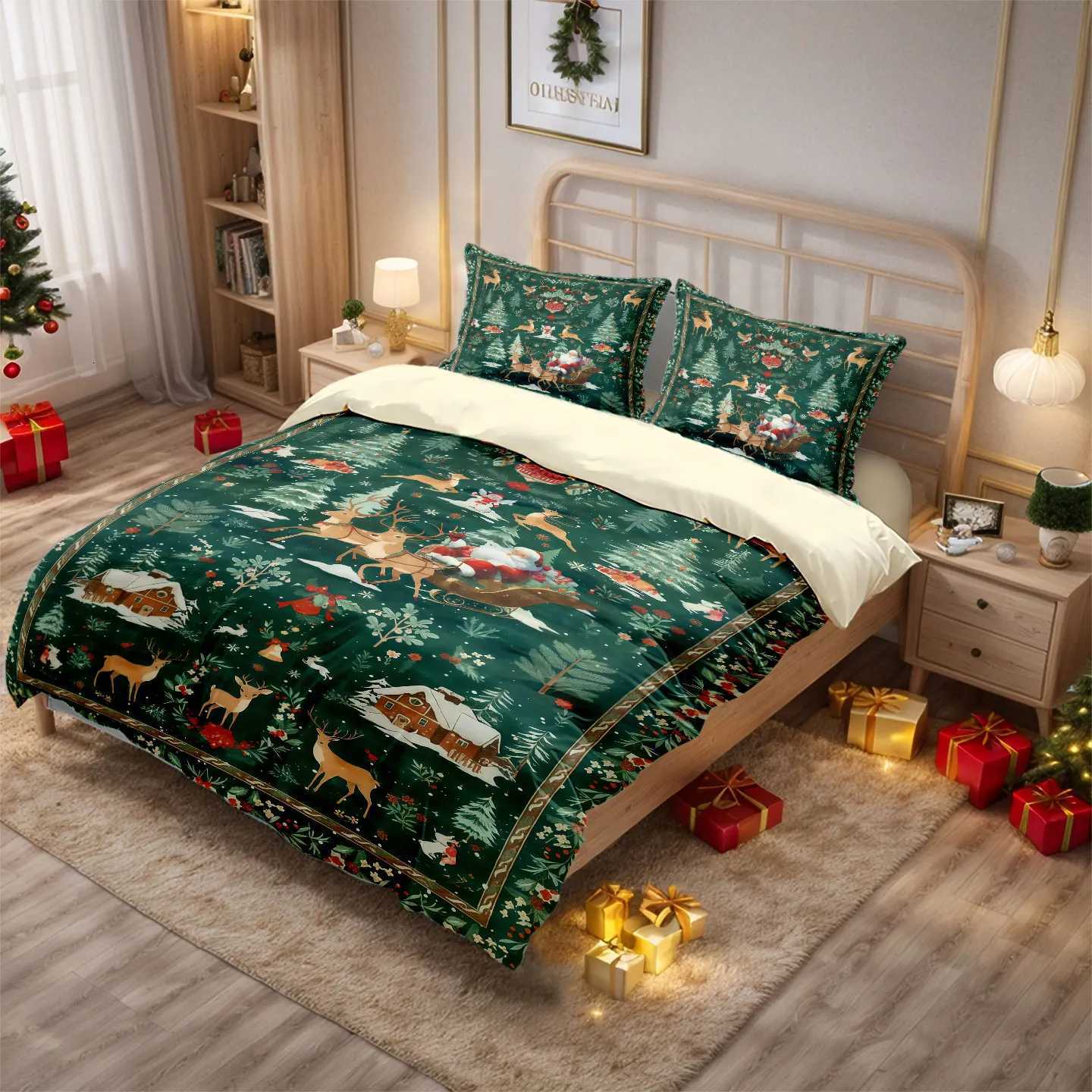 3 Pcs Green Christmas Print Coreless Set Soft and Comfortable Including 1 Duvet Cover and 2 Complete Sets for GiftM251118