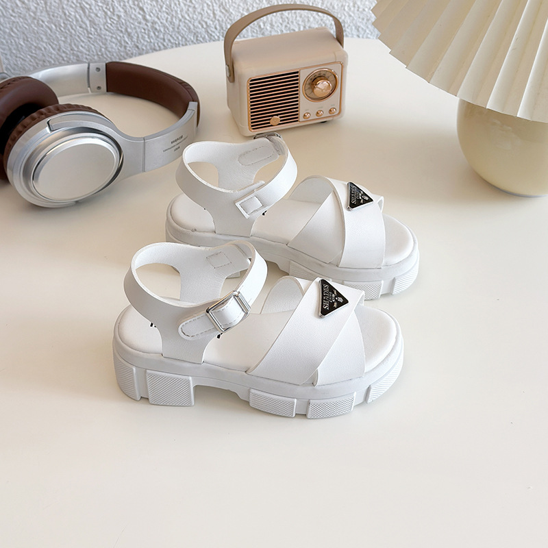 free Shipping Childrens Crossing Designer Thick soled sandals beach shoes Children clothing (7-12 years old) children clothing 2025
