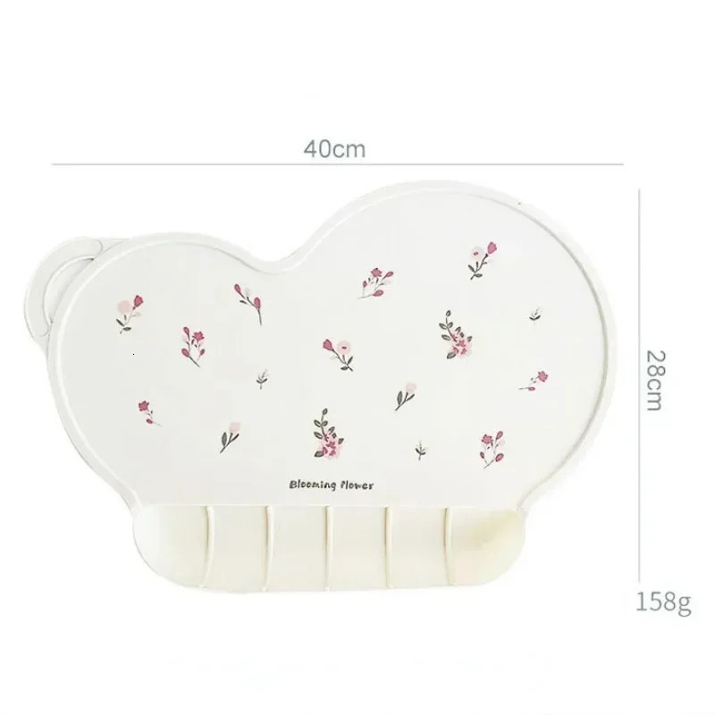 Food grade silicone baby bib table mat mini dinner portable suction cup feeding kitchen 250414z