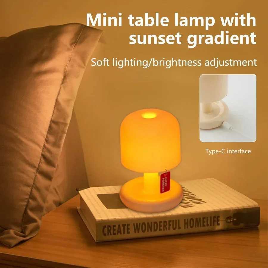 Sunset Night Light Led Table Lamp Mini USB Rechargeable Desk Bedside Bedroom Bar Room Decor Atmosphere Mood Light Minimalist M251118