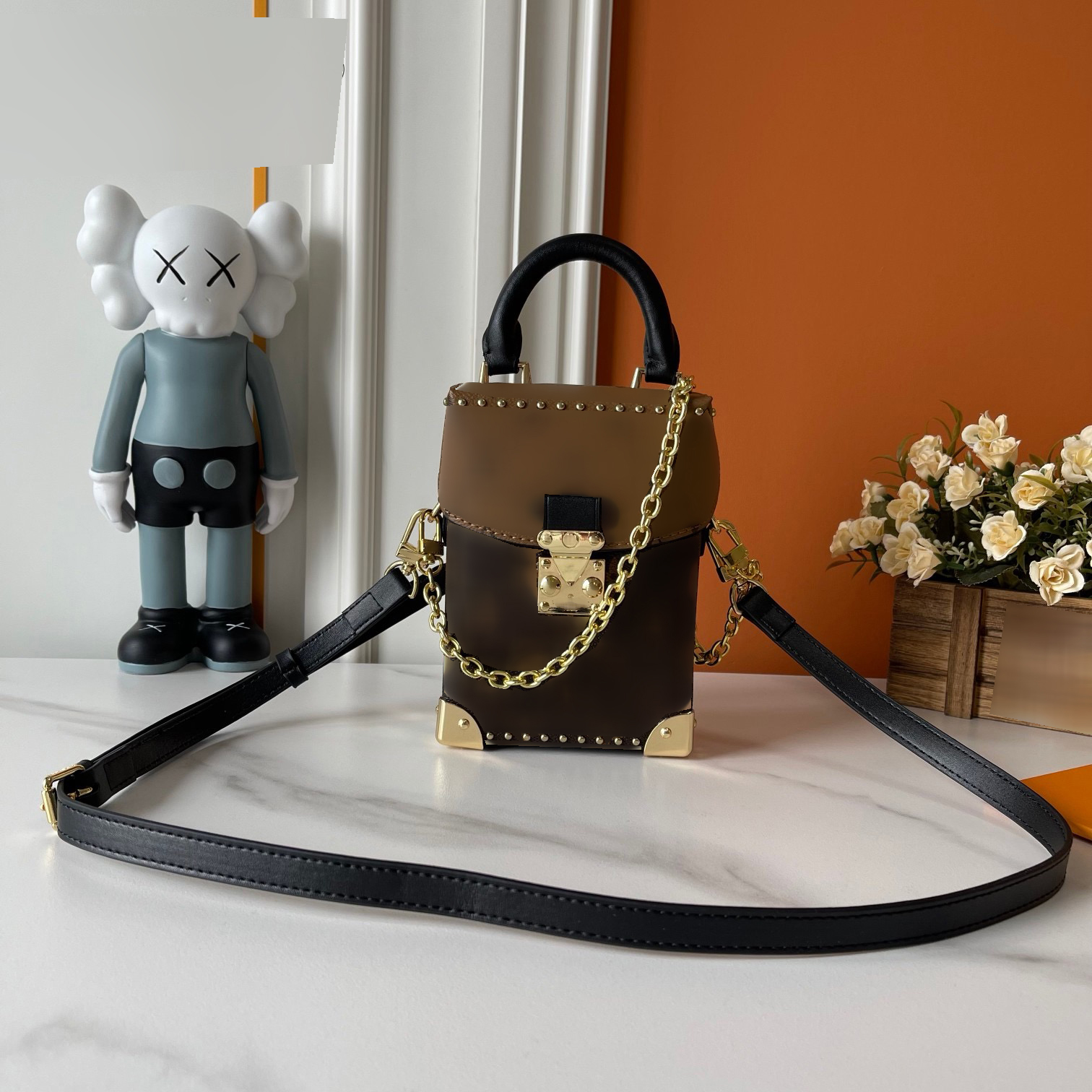 Sustainable Canvas tote perfect for shopping trips & daily errands