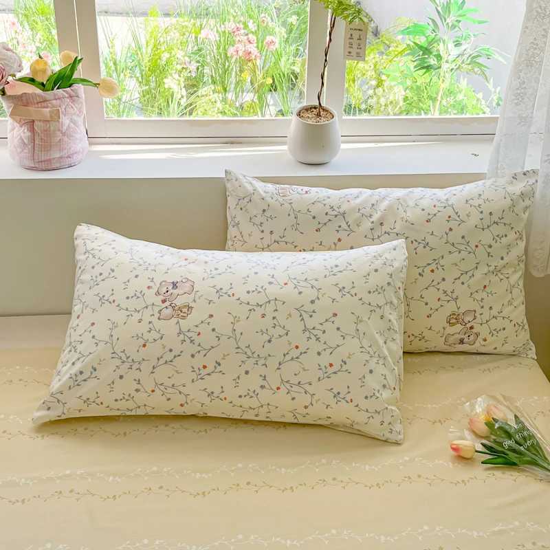 100 Cotton Luxury Duvet Cover Set with 2 cases - Elegant Breathable Bedding SetFade-Resistant Multiple SizesM251118