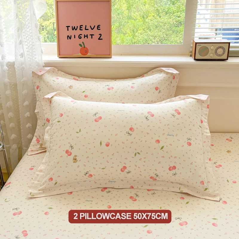 Cherry Printed Duvet Cover Set 100 Cotton Bedding Set 1 Duvet Cover 2 casesBreathable Ultra-Soft Machine WashableM251118