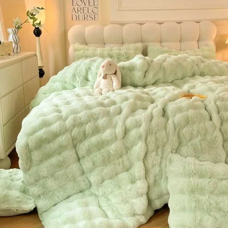 2024 New Winter Thickened Milk Fleece Four-piece Set Rabbit Fleece Rabbit Lazy Rabbit Fleece 4-piece SetM251118