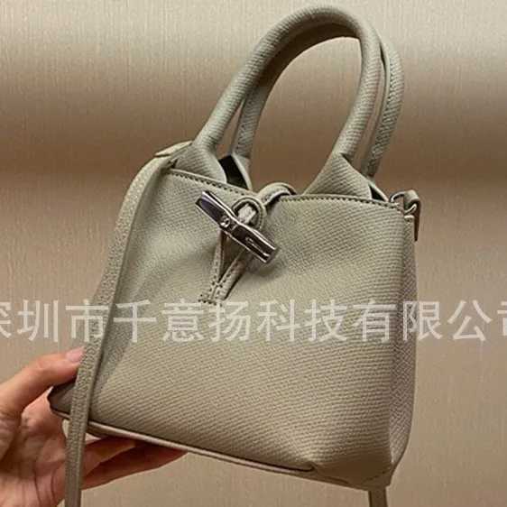 Mini Roseau Handbag High-Quty New Bamboo Node Hot Casual Womens Crossbody Bag New Cow Leather Fashionable Shoulder Bagc250417 Classic bags