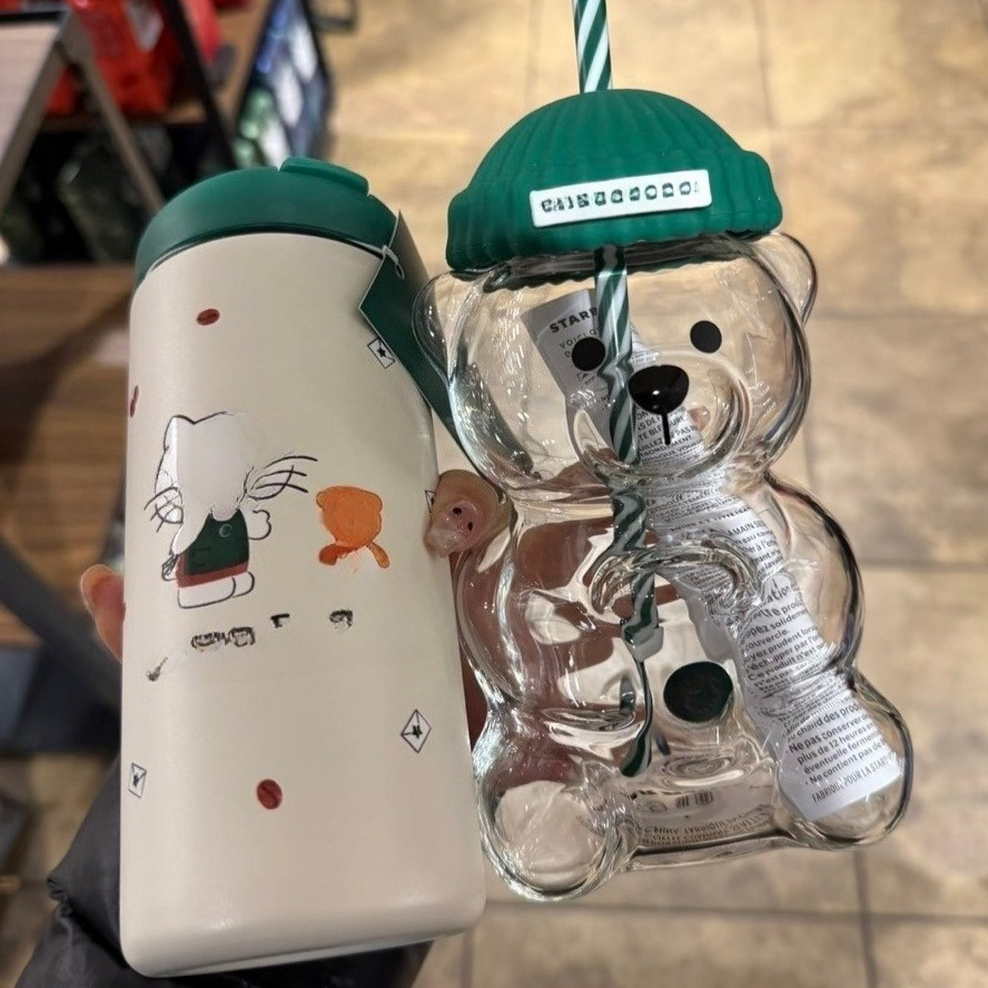 Star-buck 20oz Glass Cup Green Bear with Straw, Cute Transparent Travel Cup with Lid, Iced Coffee Cold Drink Christmas and New Year Gift, Bearista Lim