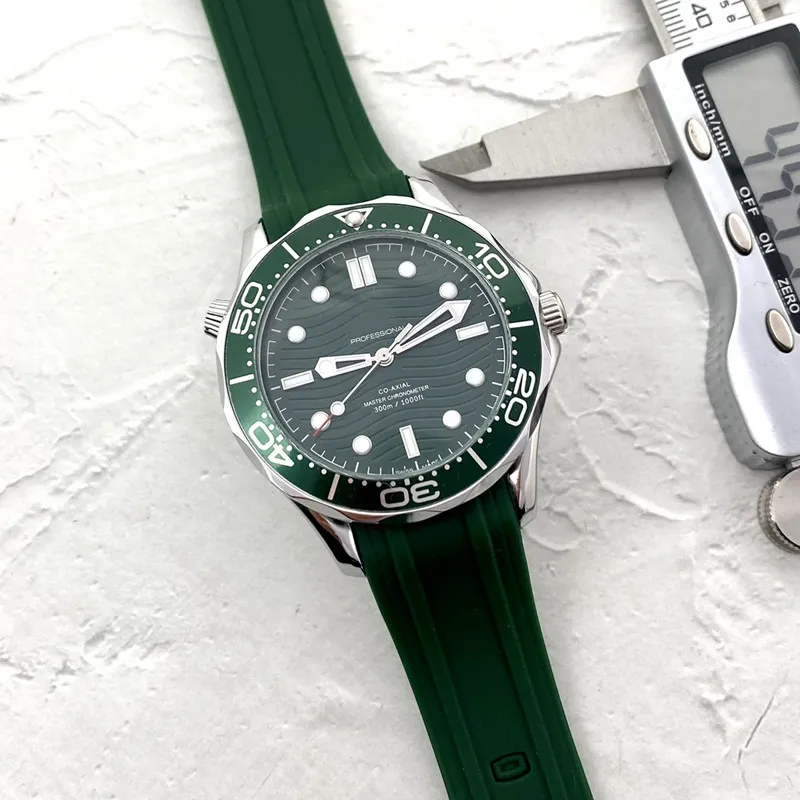 New Three stitches luxury mens watches Automatic mechanical Watch high quality Top luxury Brand designer clock Rubber belt men fashion accessories Holiday gifts