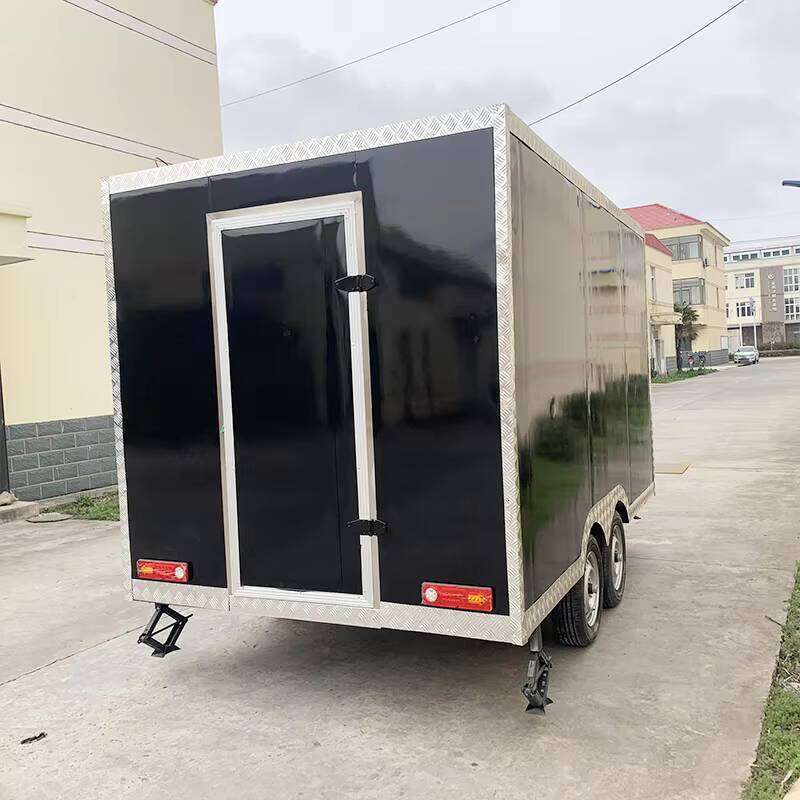 High-Quality Mobile Food Truck with Stainless Steel Interior for Hygienic Food Preparation