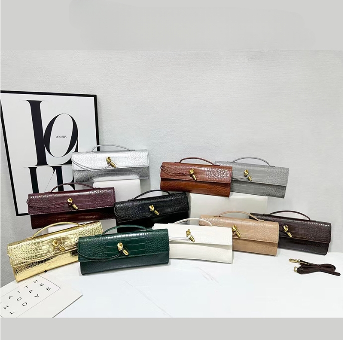 Baguette Vintage Designer Soft Hot Leather Tote: Casual Women's Shoulder Handbag Tote: