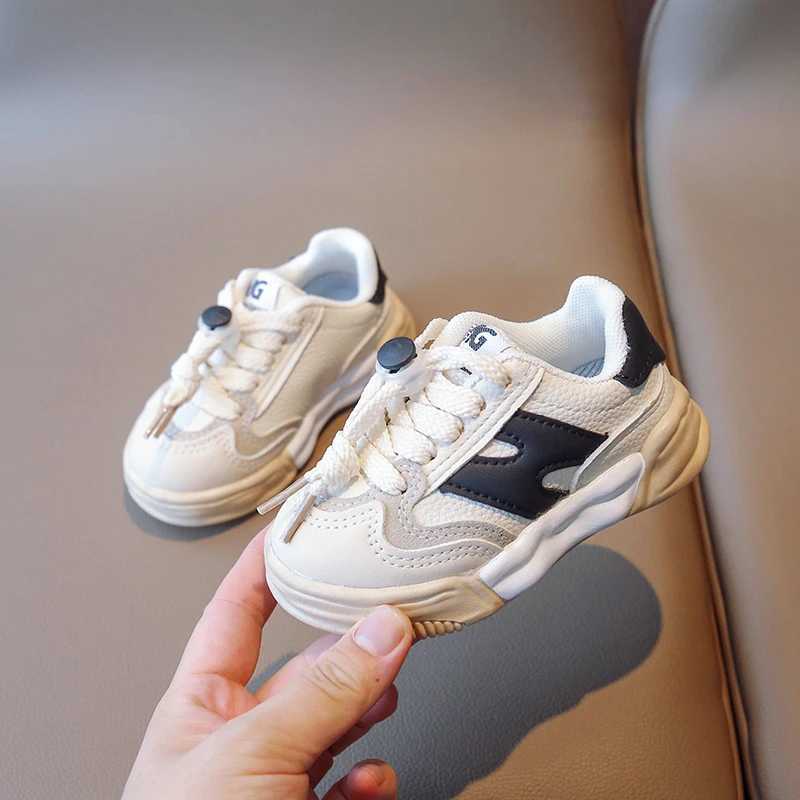Baby Shoes 2024 New Summer Spring/Summer Model Boys and Girls Sports Shoes Fashion Childrens Middle School Childrens Sports ShoesT250418