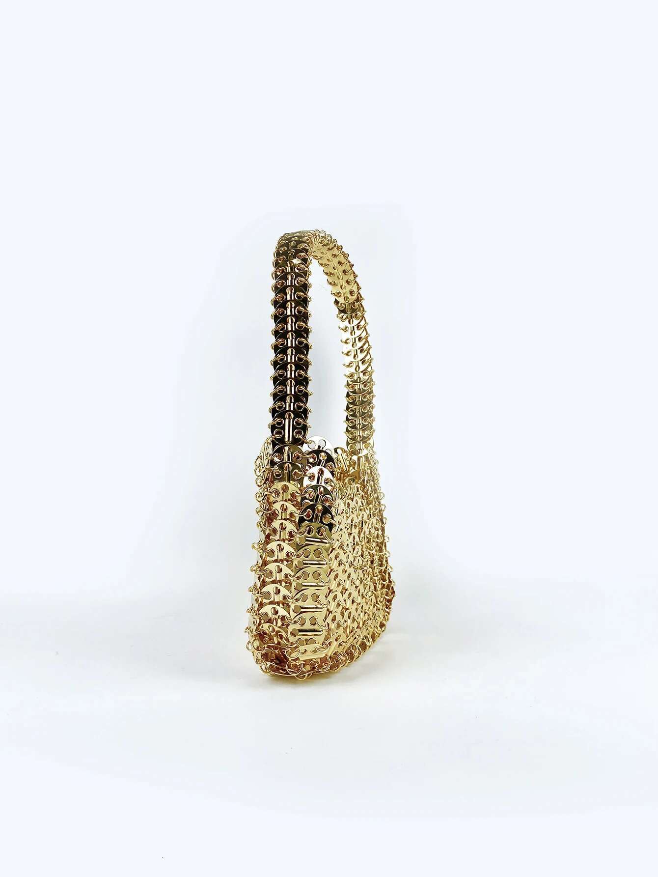 Hot selg fashion Korean version gold aluminum sheet, niche, high-quality, temperament, versatile woven handbag