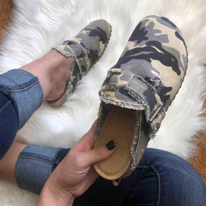 Warm Thicken Lamb Wool Slippers Women 2025 Winter Fur Flat Mules Shoes Woman Brand Designer Thick Bottom Outdoor Slides