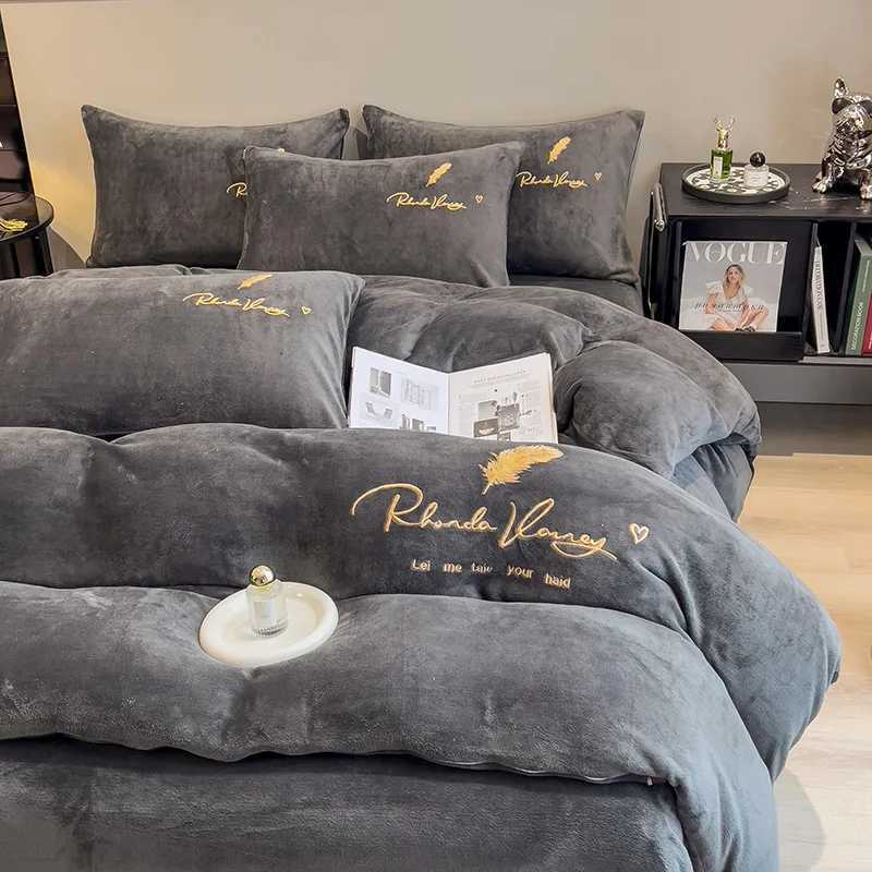 Thickened Baby Velvet Four Piece Set Winter Warm Milk Velvet Coral Velvet Bare Sleeping Bed Sheet and Bedding SetM251118