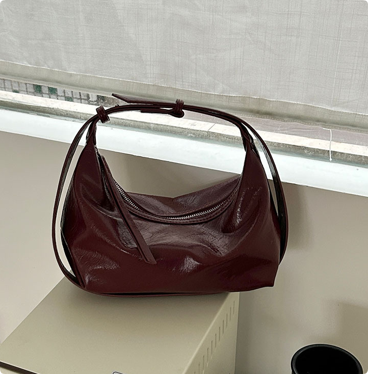Handbags Bags Pleated Half Moon Bag Wander HOBO Clutch Holding Handbar Shoulder Bag Wallet Leather Banquet Tote Travel Handbag