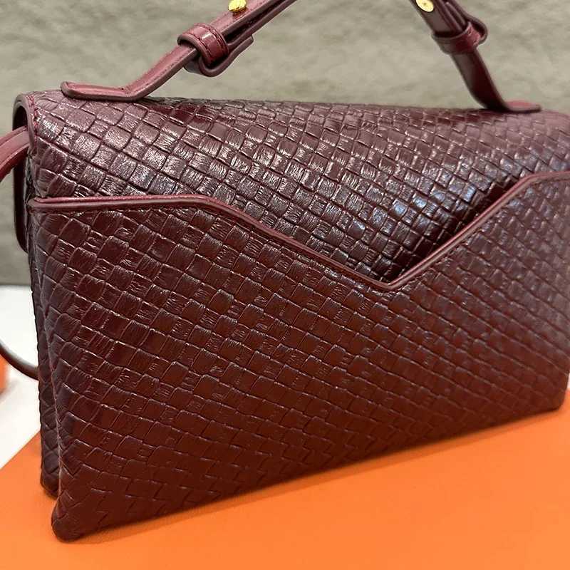 High-Quality Leather Shoulder Bag for Ladies Womens Handbag By Famous Designer Popular Classic Tote Elegant StyleW251118