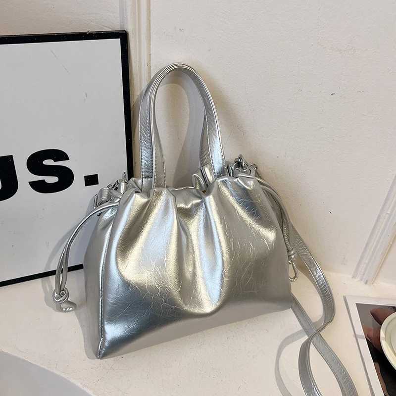 This Years Popular Hot Items Drawstring Lady Bag Advanced Texture Oil Skin Versatile Single Shoulder Crossbody BagW251118