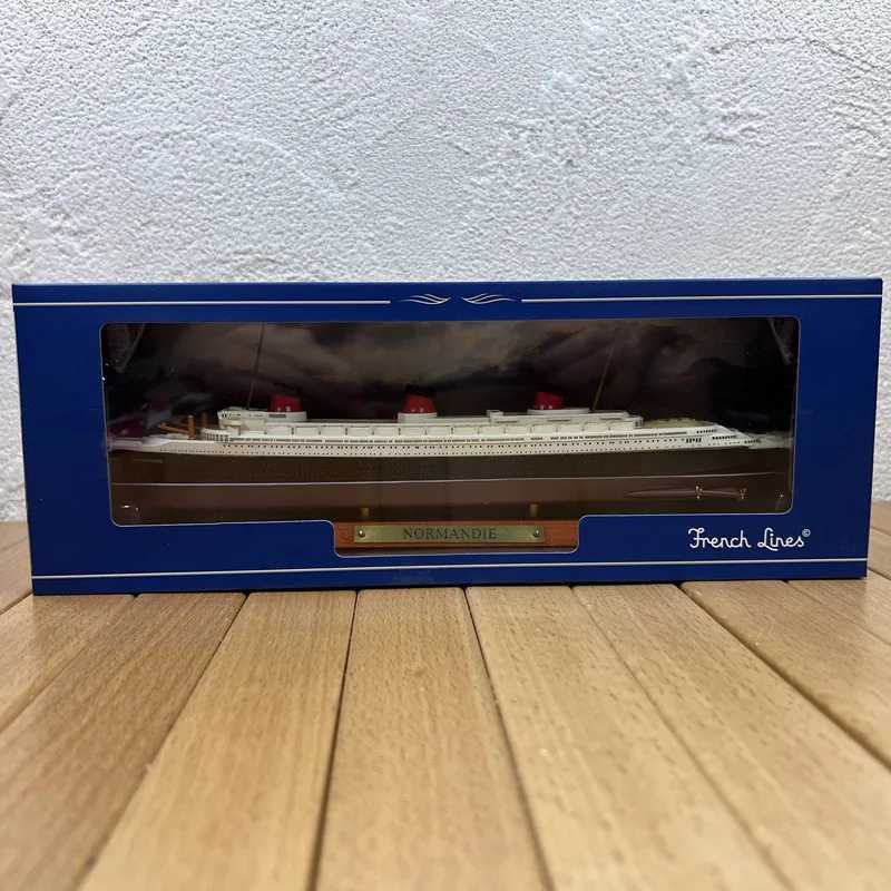 1 1250 alloy luxury cruise ship modelclassic ship decorationsoriginal packaging collection giftswholesale C251118