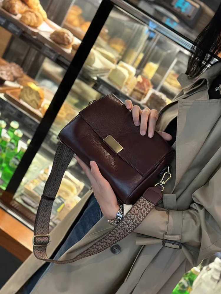 luxury handbags female crossbody bags Vintage Genuine leather women shoulder bag Small square bag soft leather cowhide fashionW251118