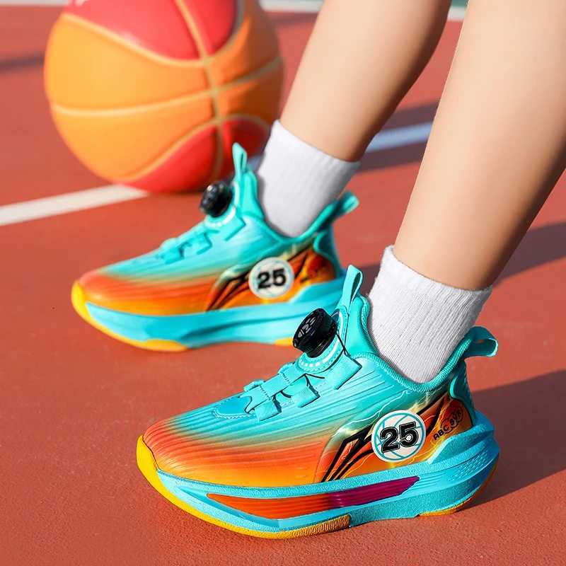 Hot Selling Flexible Autumn Childrens Sports Campus Train Professional Running Versatile Holiday Travel Casual Shoes W251118 XJ260303