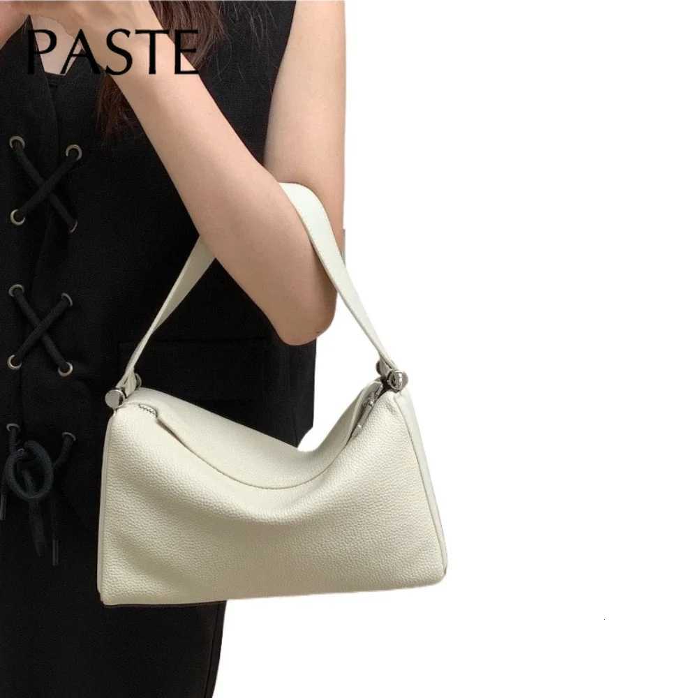 New Elegant Stylish Beige Color Commuter Tote First Layer Cow Leather Womens Handbag White-collar Worker Manage Shoulder BagW251118