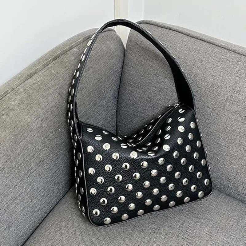 Fashion Rivet Women Shoulder Bags Punk Style Lady Handbags Pu Leather Pillow Shaped Female Trend Underarm Bag
