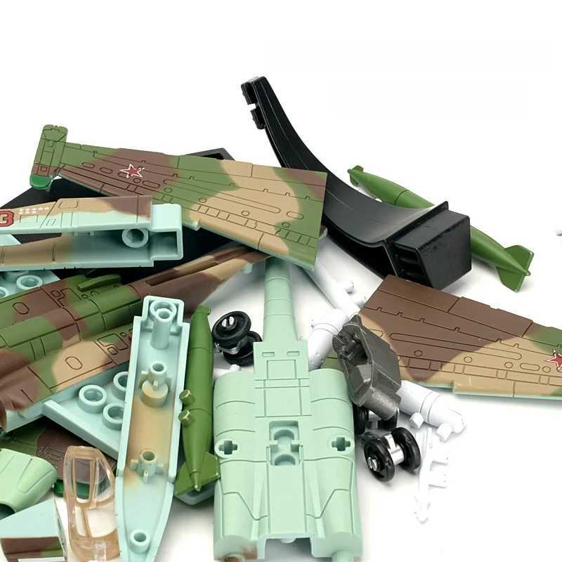 172 Russian SU-25 Frogfoot Support Attack Aircraft Model Creative Military Series Building Blocks DIY Toys For Boys Xmas Gifts C251118