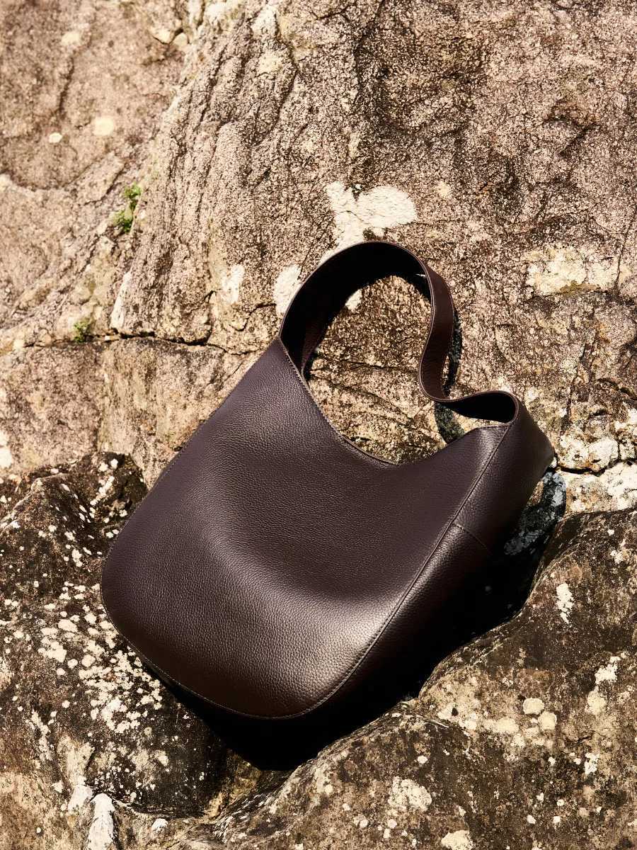 YANATARI underarm cowhide Genuine leather bag Soft Leather Large Capacity minimalist handbag luxury high quality shoulder bagW251118