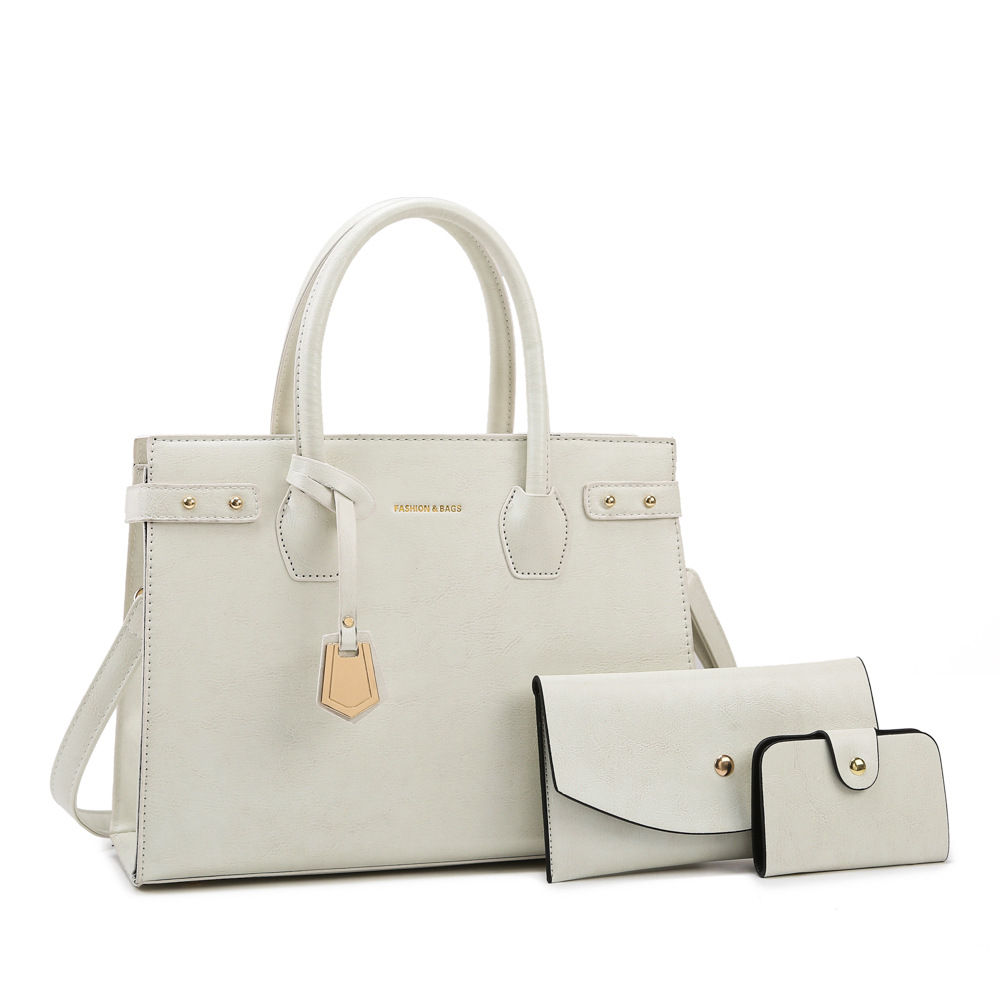 Fashionable Women's Shoulder Bag - Stylish and Functional Commute Accessory designer bag Birkin bag
