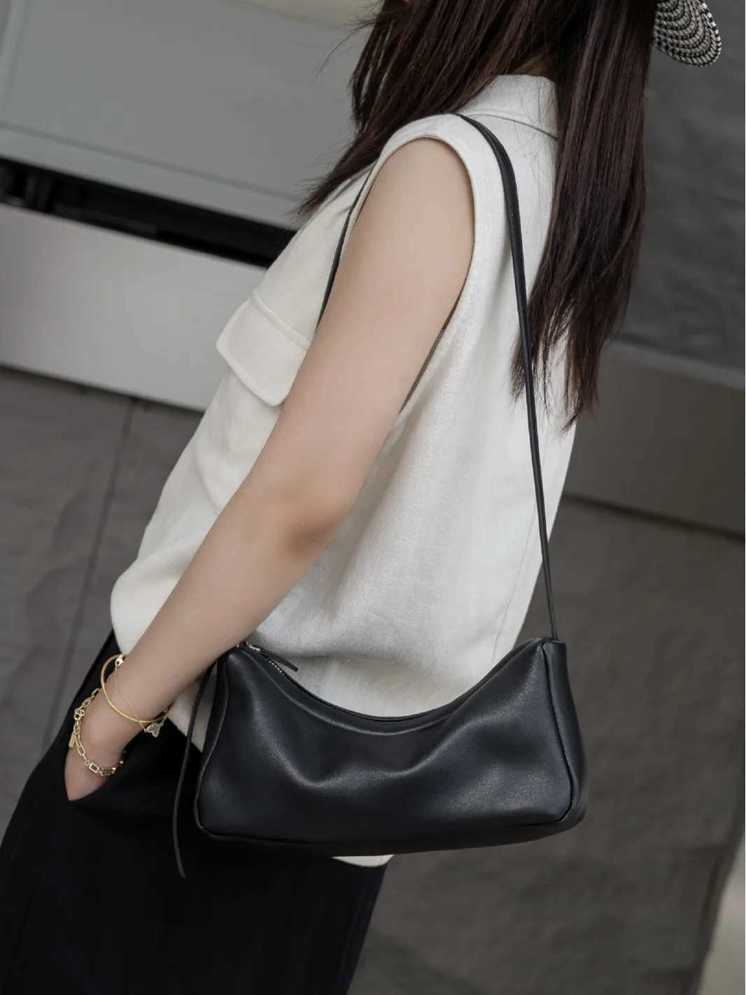 YANATARI Soft leather white bag leather bag Soft Leather minimalist Crossbody bag women female luxury Fashion handbagW251118