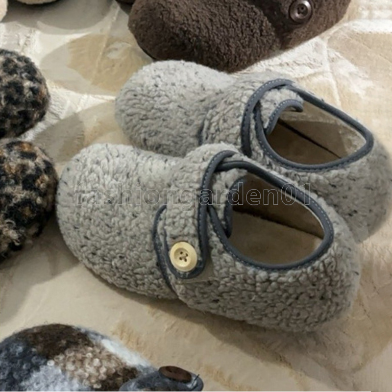 designer shoes comfortable slip-on women shoes trendy plaid coffee brown beige sneakers warm winter everyday use loafers size 35-40