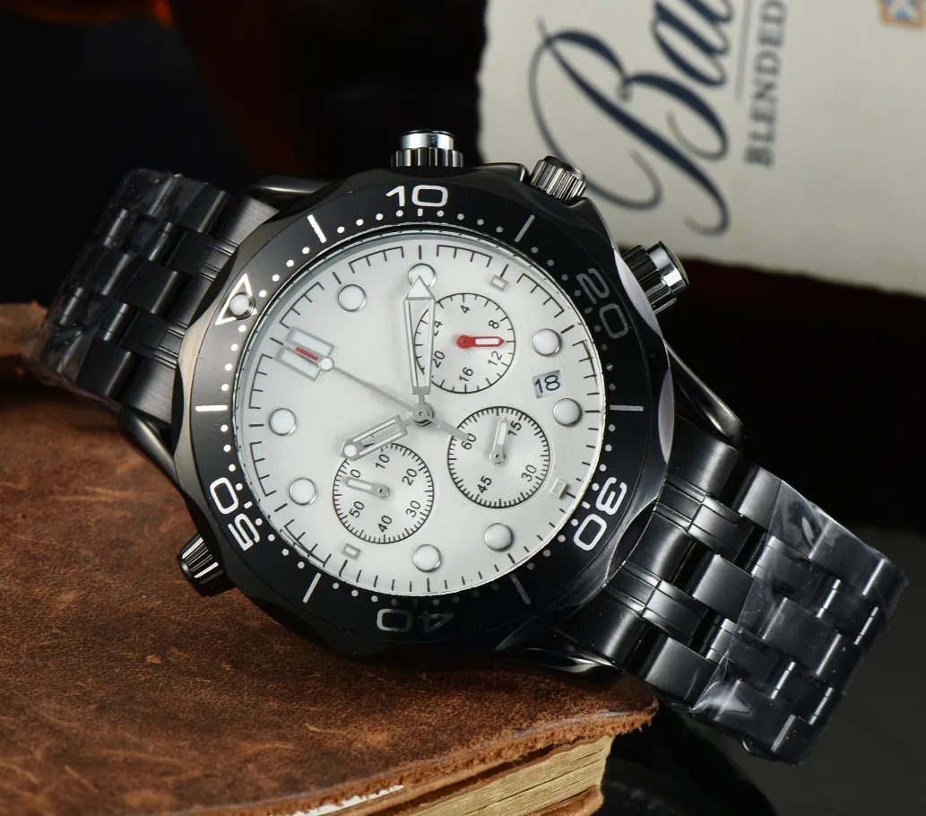 New Mens Luxury Designer Watch quartz movement Commemorative Watch Band Ceramic Steel Ring Waterproof Fashion Business Mens Watch