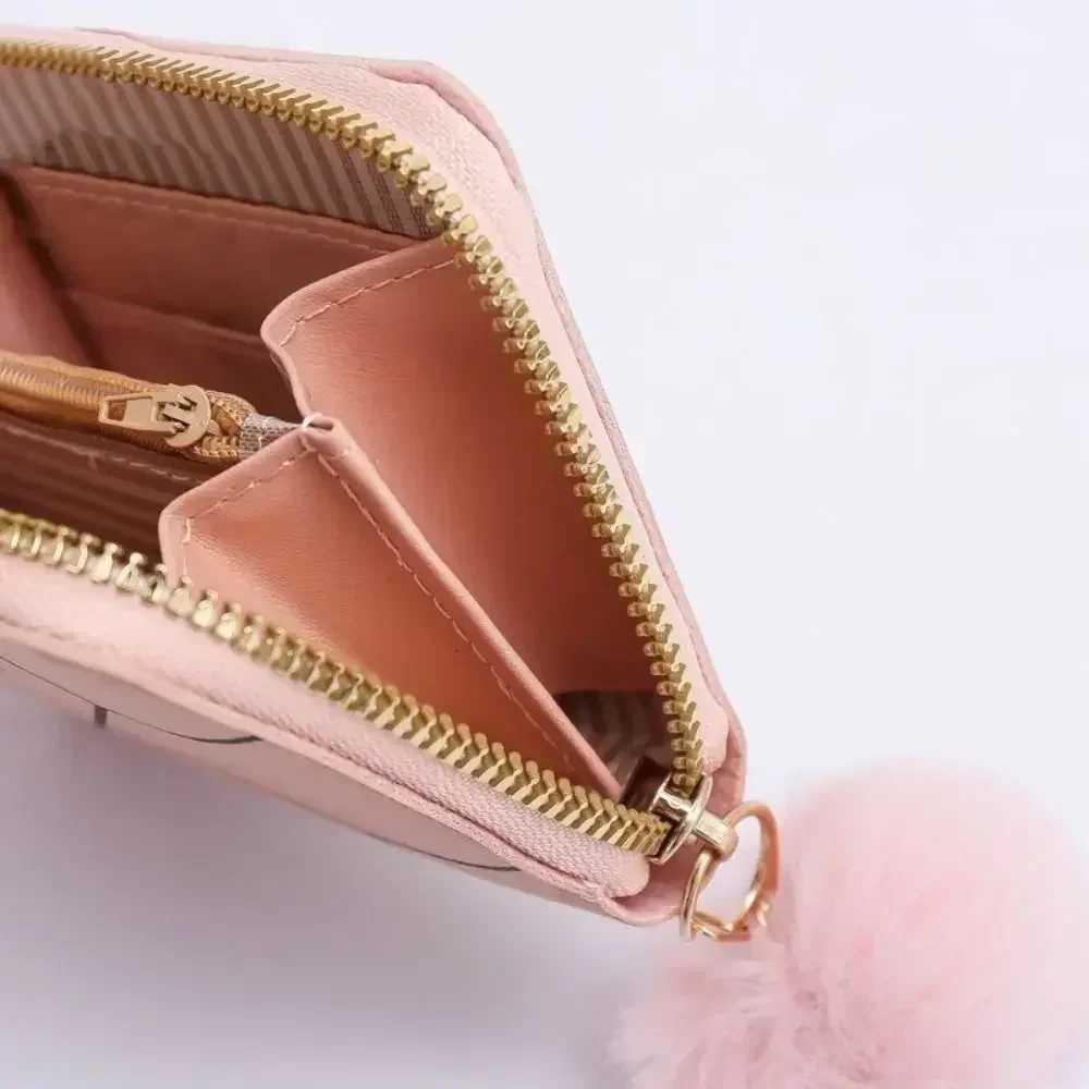 New Womens Wallet Short Simple Card Bag Wallet Summer Zipper PVC Material Card Clip Pendant Daily Collocation Small WalletT251119