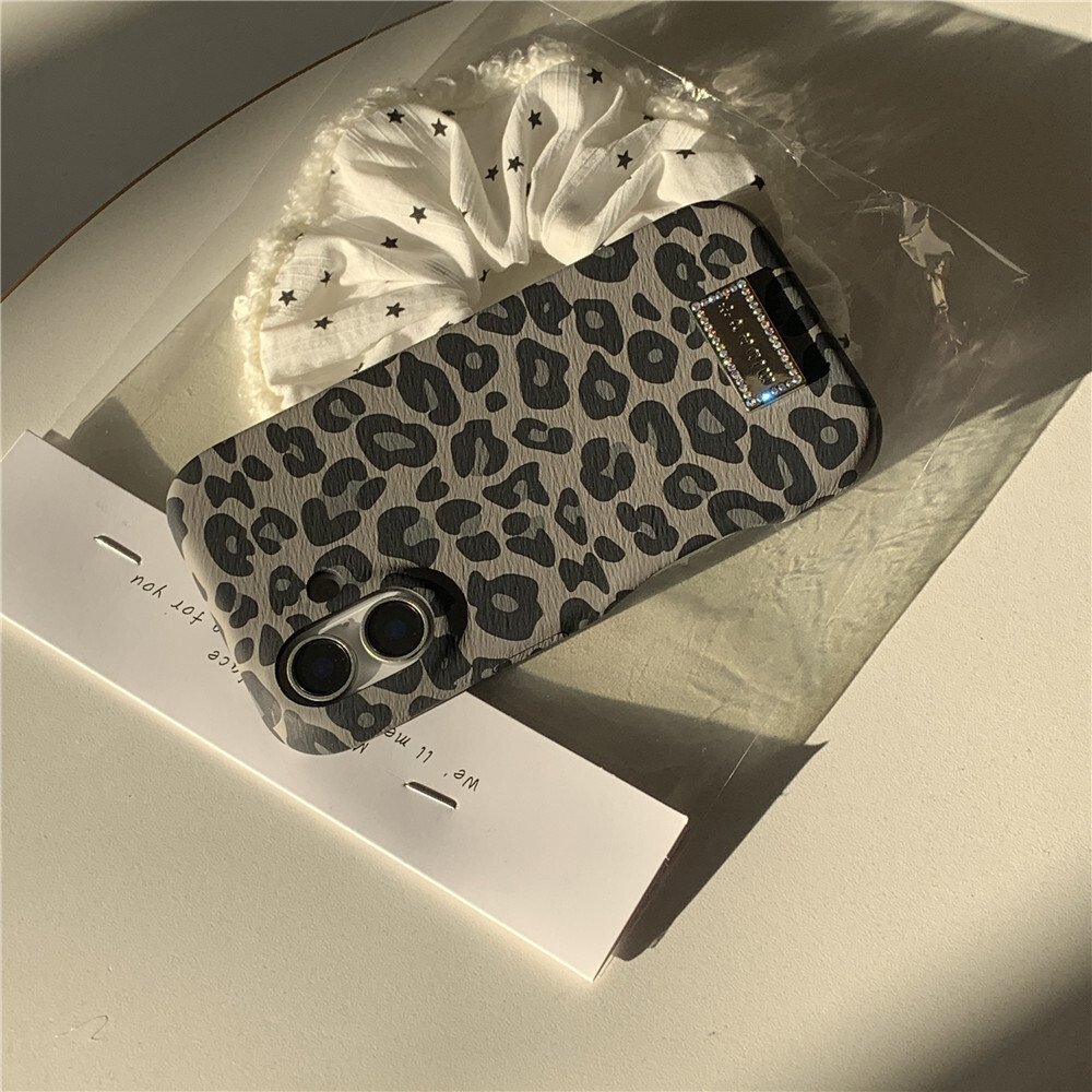 Leopard Print Label Phone Case Compatible with iPhone 17/16/15 Pro Max Simple Niche Protective Case iPhone 14 Pro