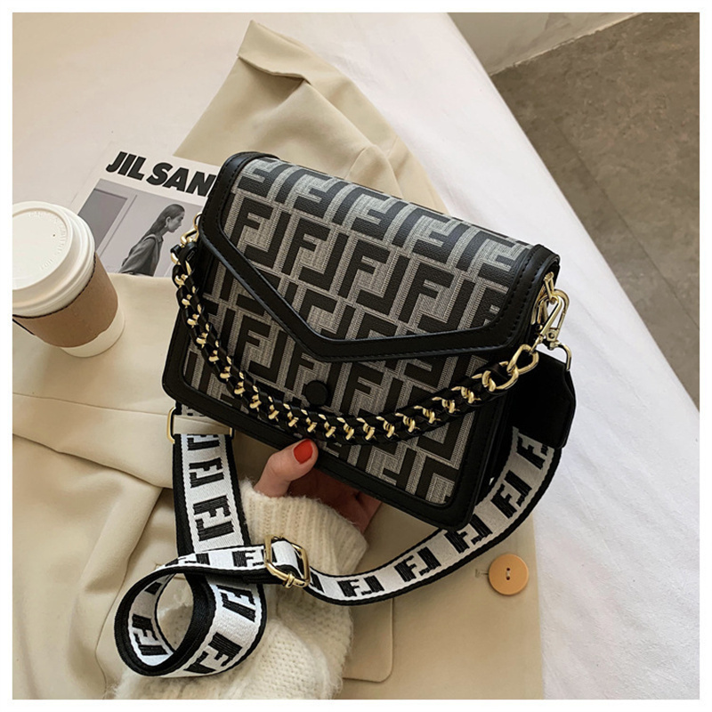 Designer bag free shipping 2025 fashion casual letter high-end texture printed small square bag, single shoulder diagonal cross bag for women