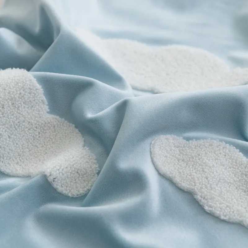 2024 new Dutch velvet towel embroidered throw cushion sofa throw bedside case velvet including coreM251119