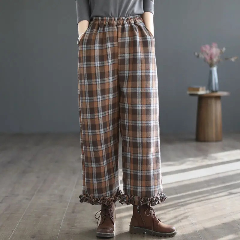 shopping center extracts retro ear fungus lace flat leg womens covered meat and displays nine point weight casual pants Z260314