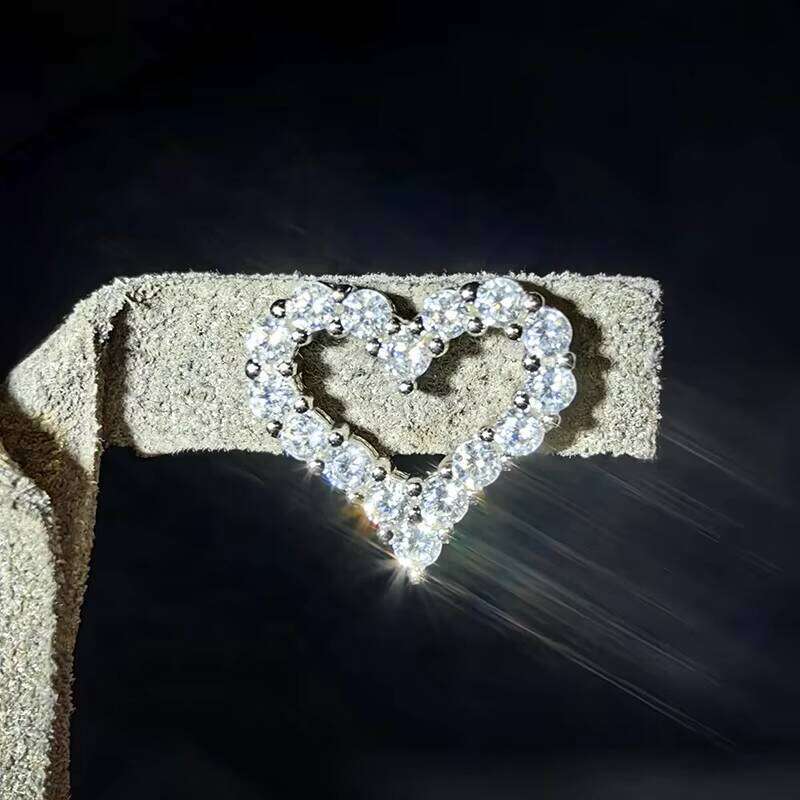 High Quality Casual casual Boutique Jewelry 8A CZ Sterling Sier Heart Hollow Out Stud Earrings for Women