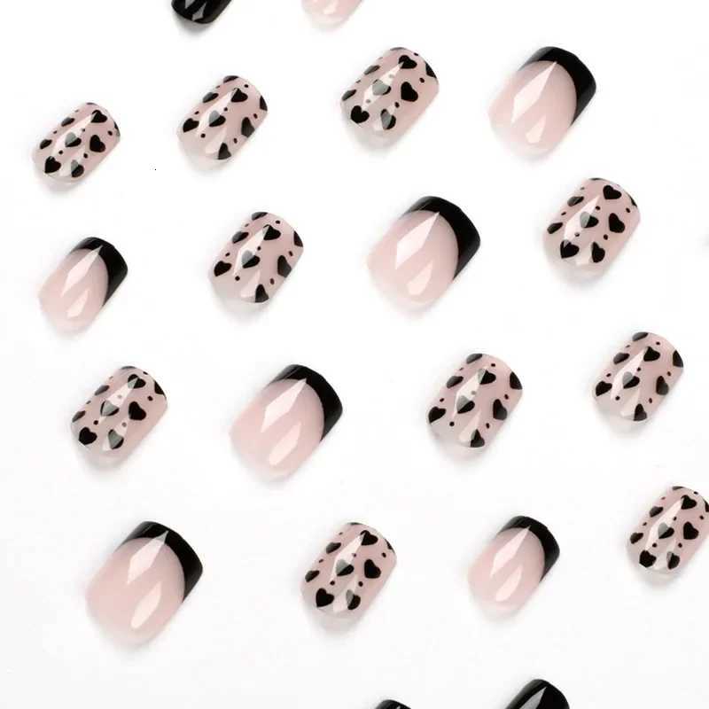 Black French Cute Love Heart Wearable Nail Art Glossy Short Fake Nails Detachable Finished False Nails Press on Nails with GlueT251118T251119