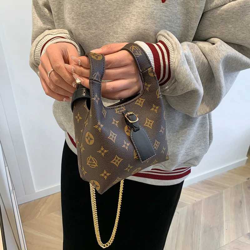 2025 Trendy Kids High-End Classic Mini Backpack - Fashion Letter Print Versatile Messenger Handbag Small Accessories BagW251119