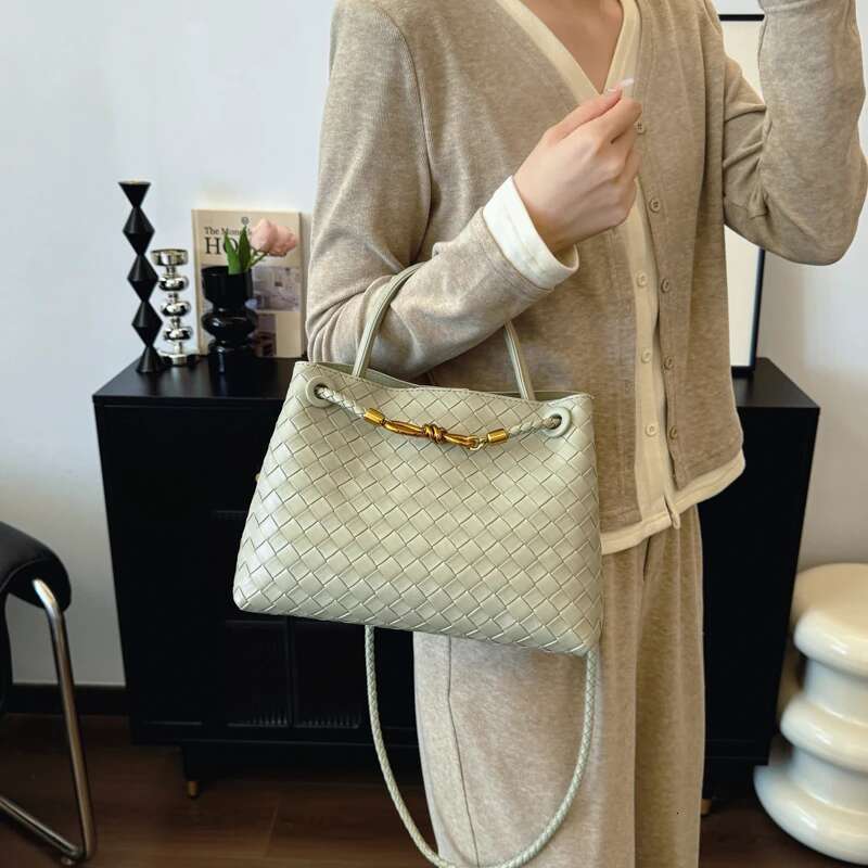 Women's Solid Color Plaid Texture Large Capacity Daily Travel Handbag Shoulder Bag