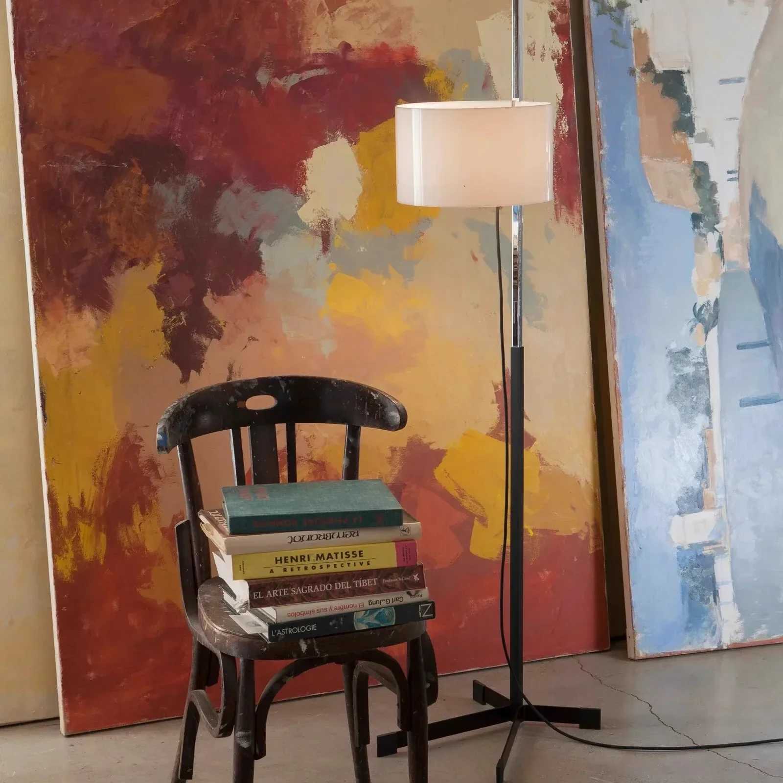 Spanish Designer Floor Lamp with E27 Light Bulb Metal Body Fabric Shade Height Adjustable M251119