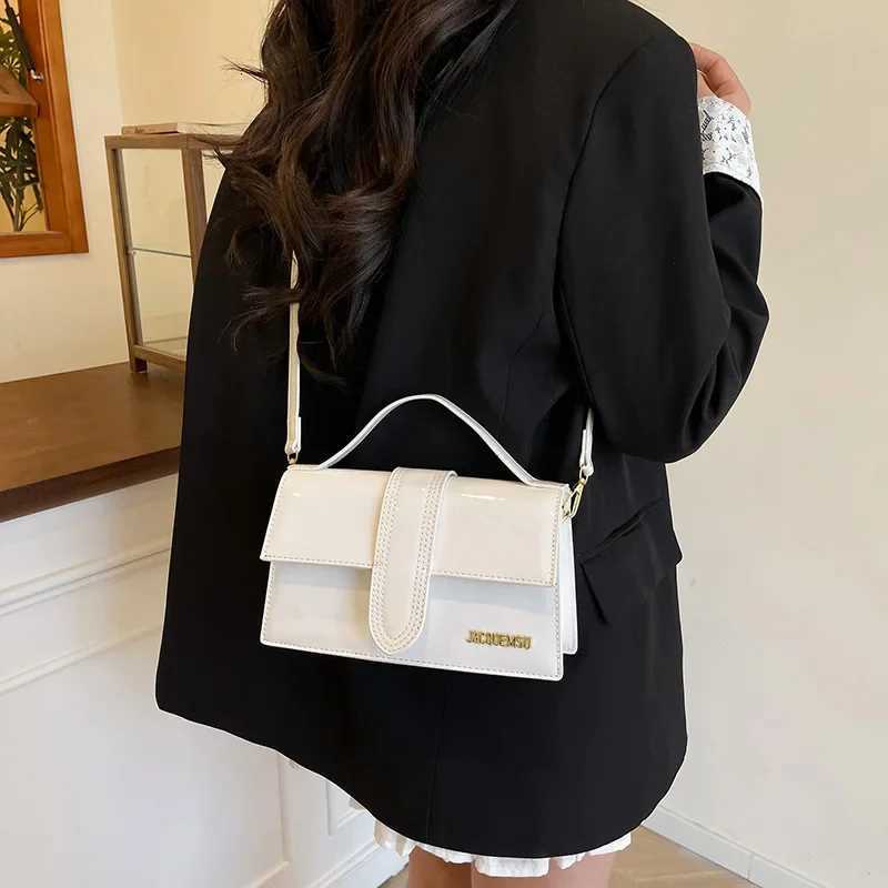 Womens New Quality Sensation Single Shoulder Crossbody Bag Versatile Commute Small Square Bag Soft PU Neutral Minimalist StyleW251119