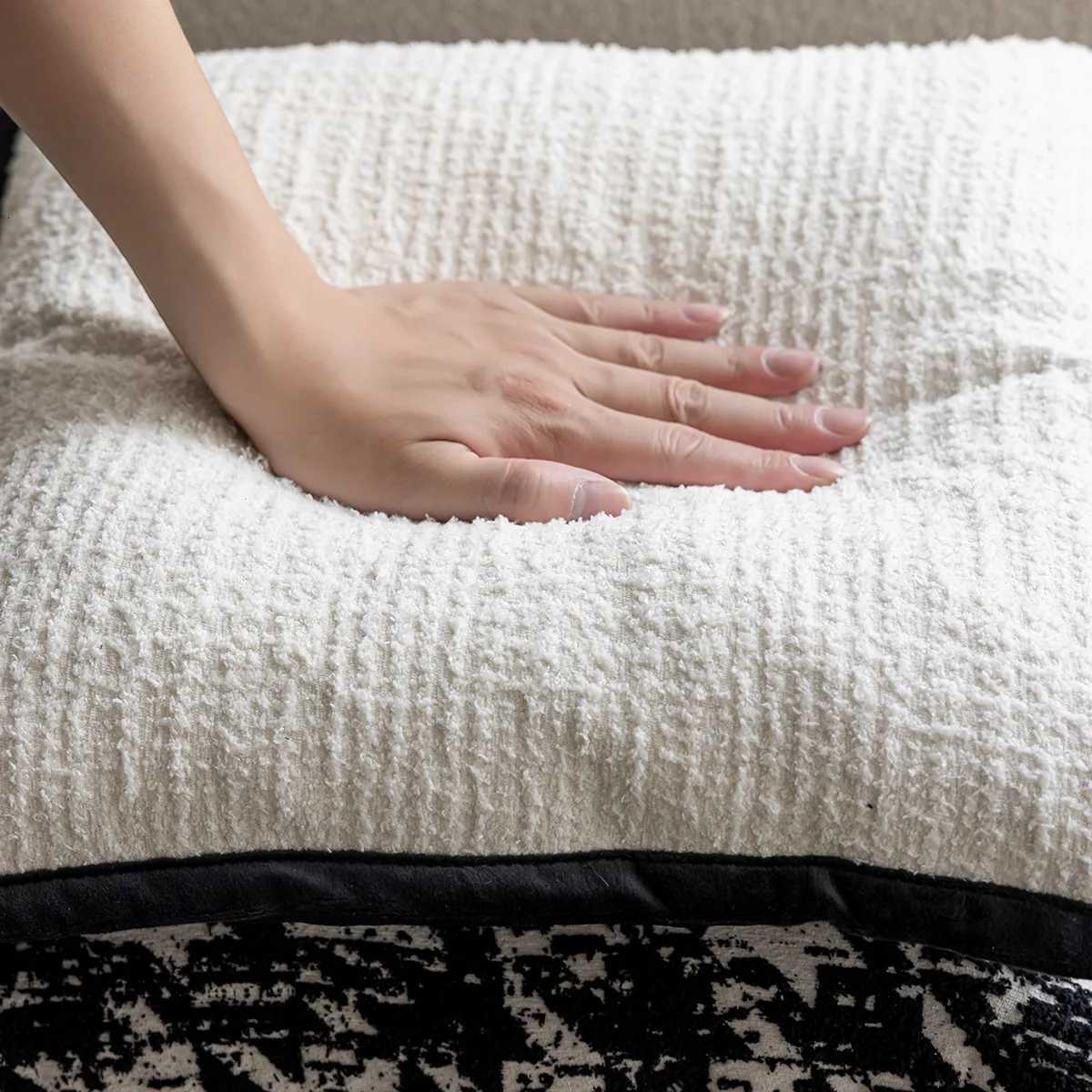 45X45CM Black Nordic Throw Cover Retro French Stamping Waist Cushion Cover Decor Home Decorative caseM251119