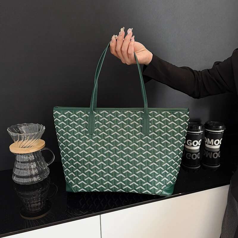 Chic Solid Color Crossbody Tote Bag Retro Leather Women's Casual Commuter High-End P Design